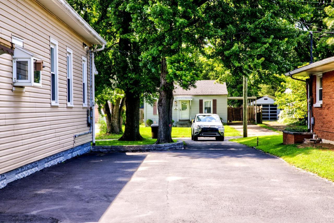 Holiday home Great Location-5 Bd/3 Ba-near Expo/ul/fair/yum/zoo *